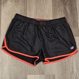 New Balance Womens Dry Black And Pink Athletic Shorts Size Small